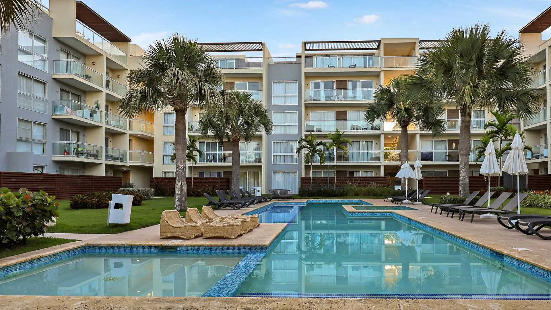404 Y 504 Luxurious Ph With Jacuzzi Near The Beach La Laguna 0*,  ドミニカ共和国