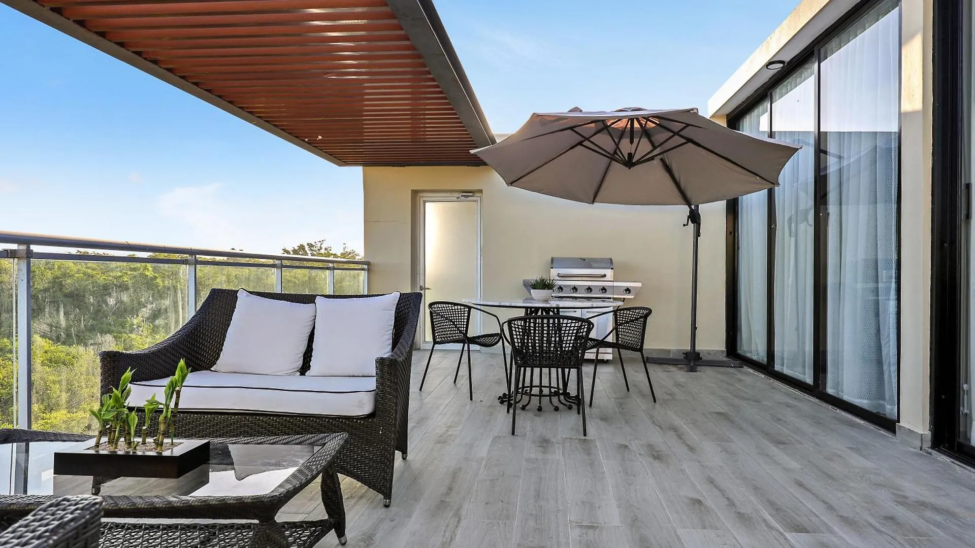 404 Y 504 Luxurious Ph With Jacuzzi Near The Beach La Laguna