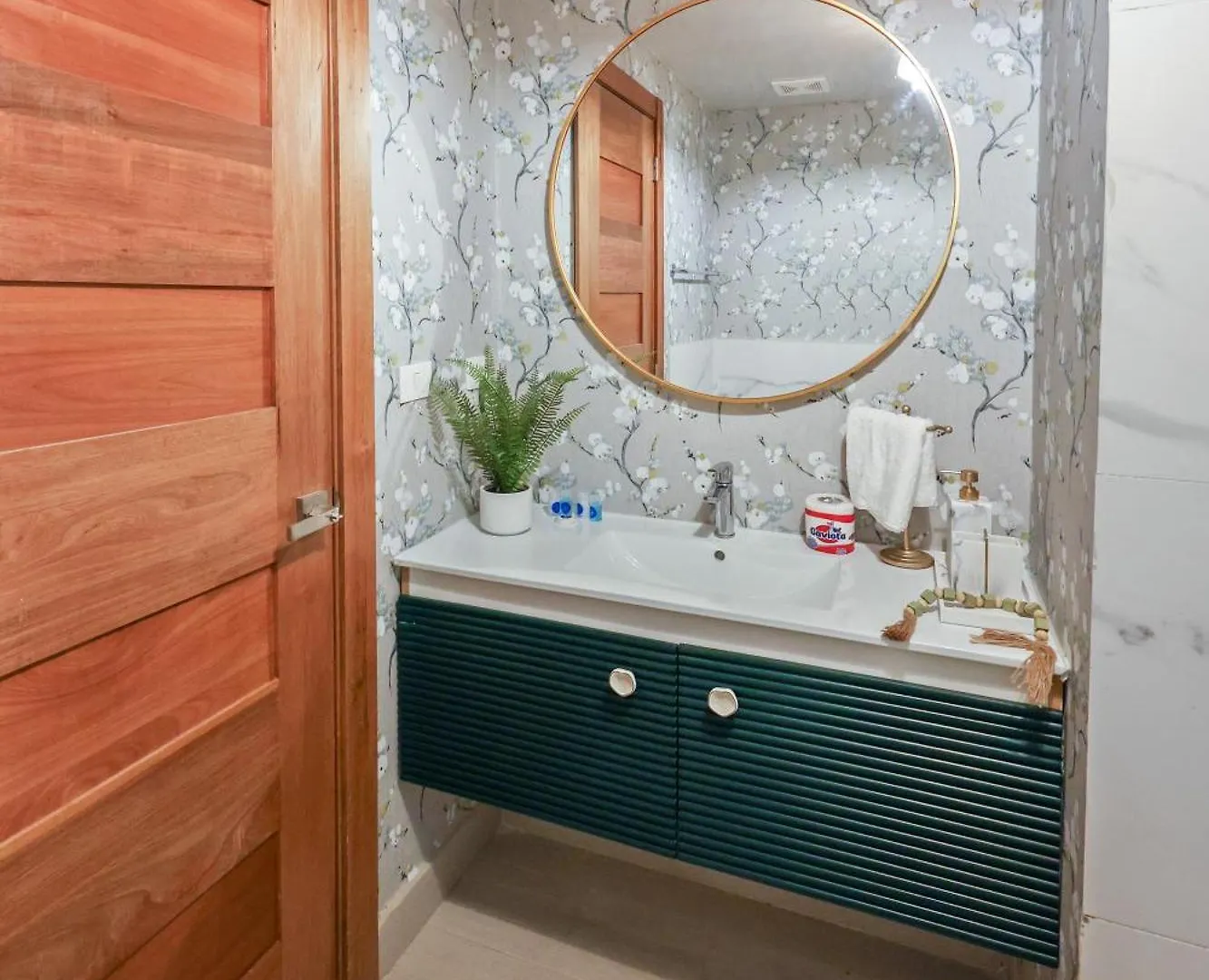 404 Y 504 Luxurious Ph With Jacuzzi Near The Beach La Laguna 0*,  Dominican Republic