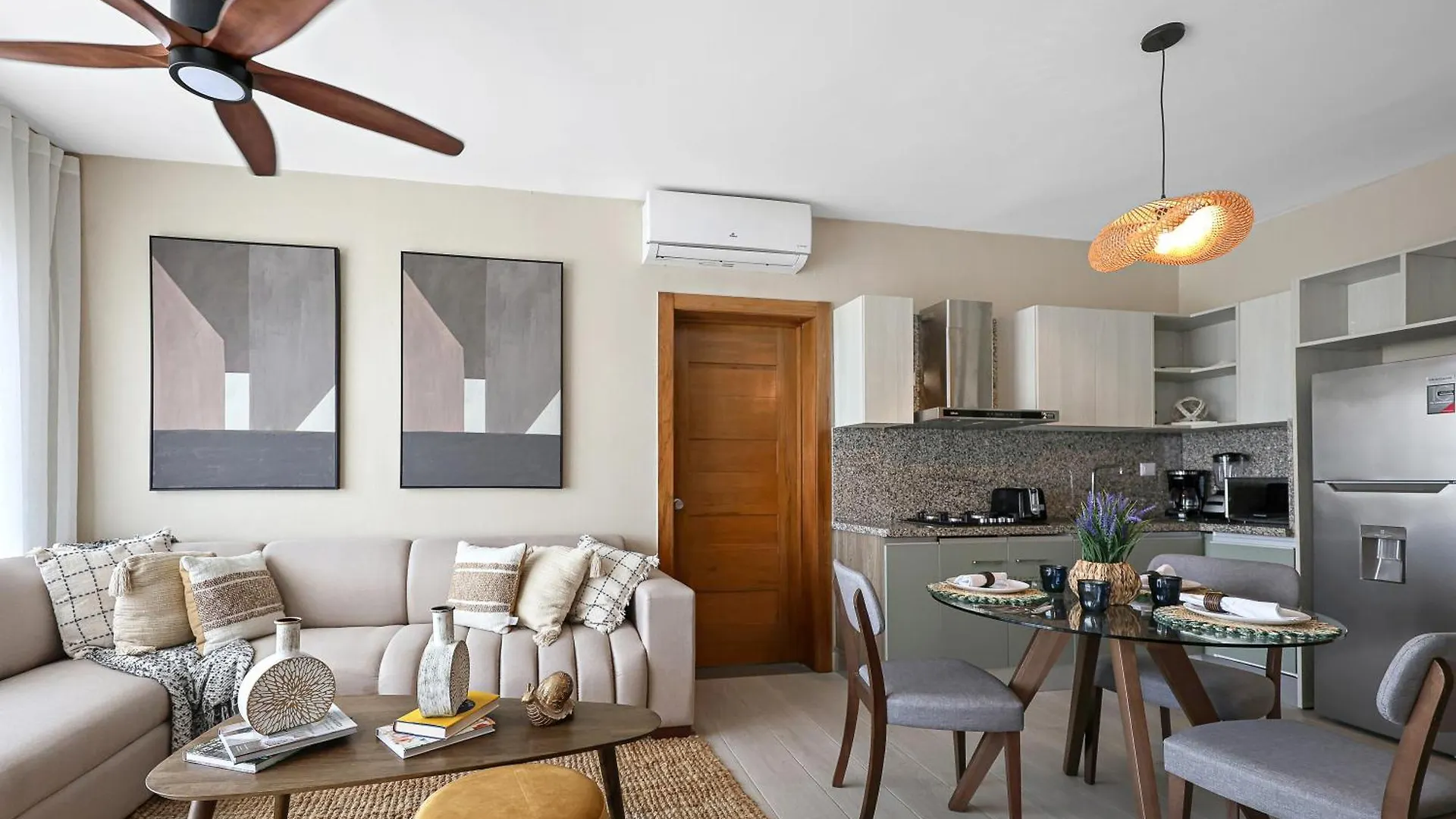 404 Y 504 Luxurious Ph With Jacuzzi Near The Beach La Laguna Apartment