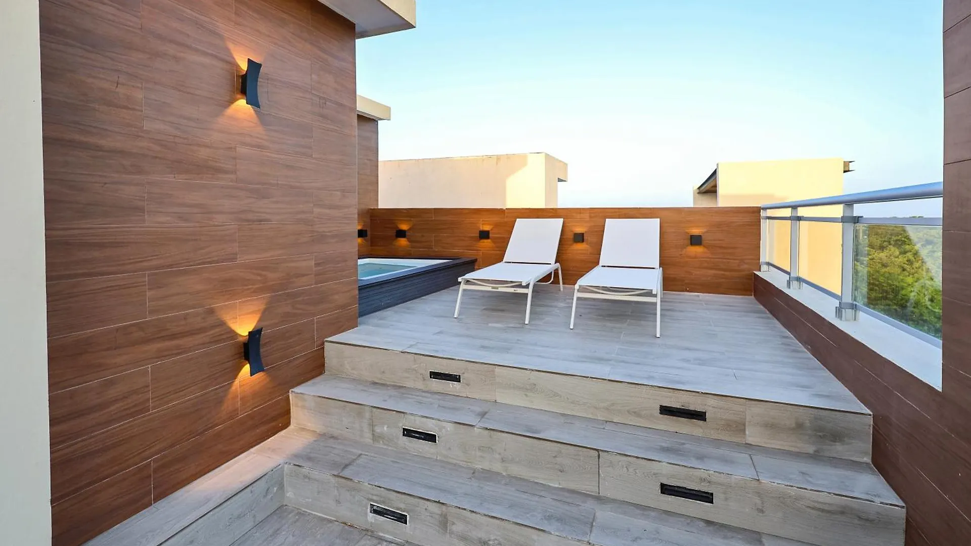 404 Y 504 Luxurious Ph With Jacuzzi Near The Beach La Laguna Apartment