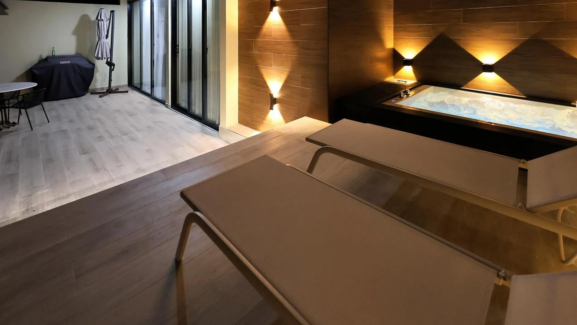 404 Y 504 Luxurious Ph With Jacuzzi Near The Beach La Laguna 0*,