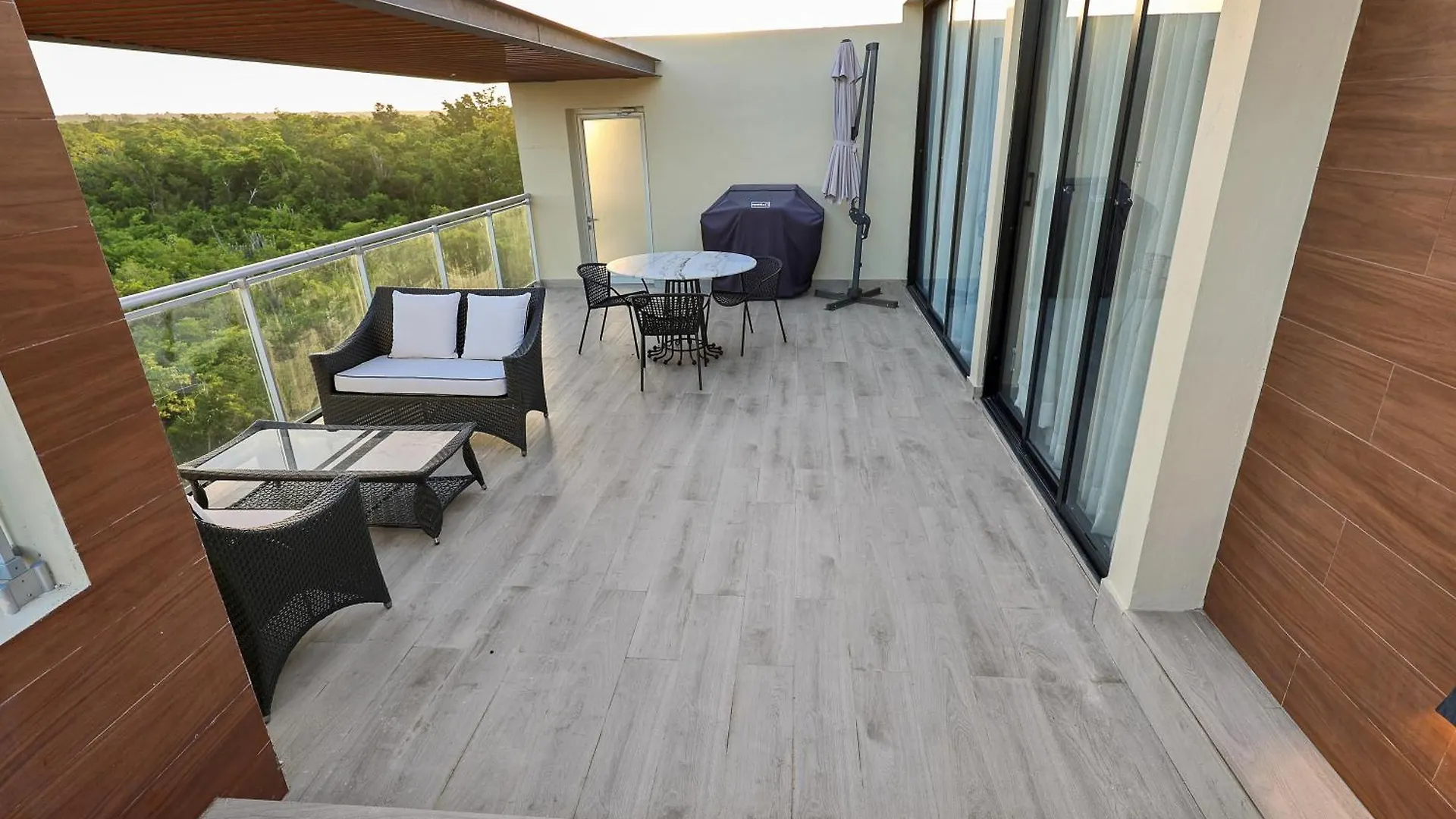 404 Y 504 Luxurious Ph With Jacuzzi Near The Beach La Laguna Apartment